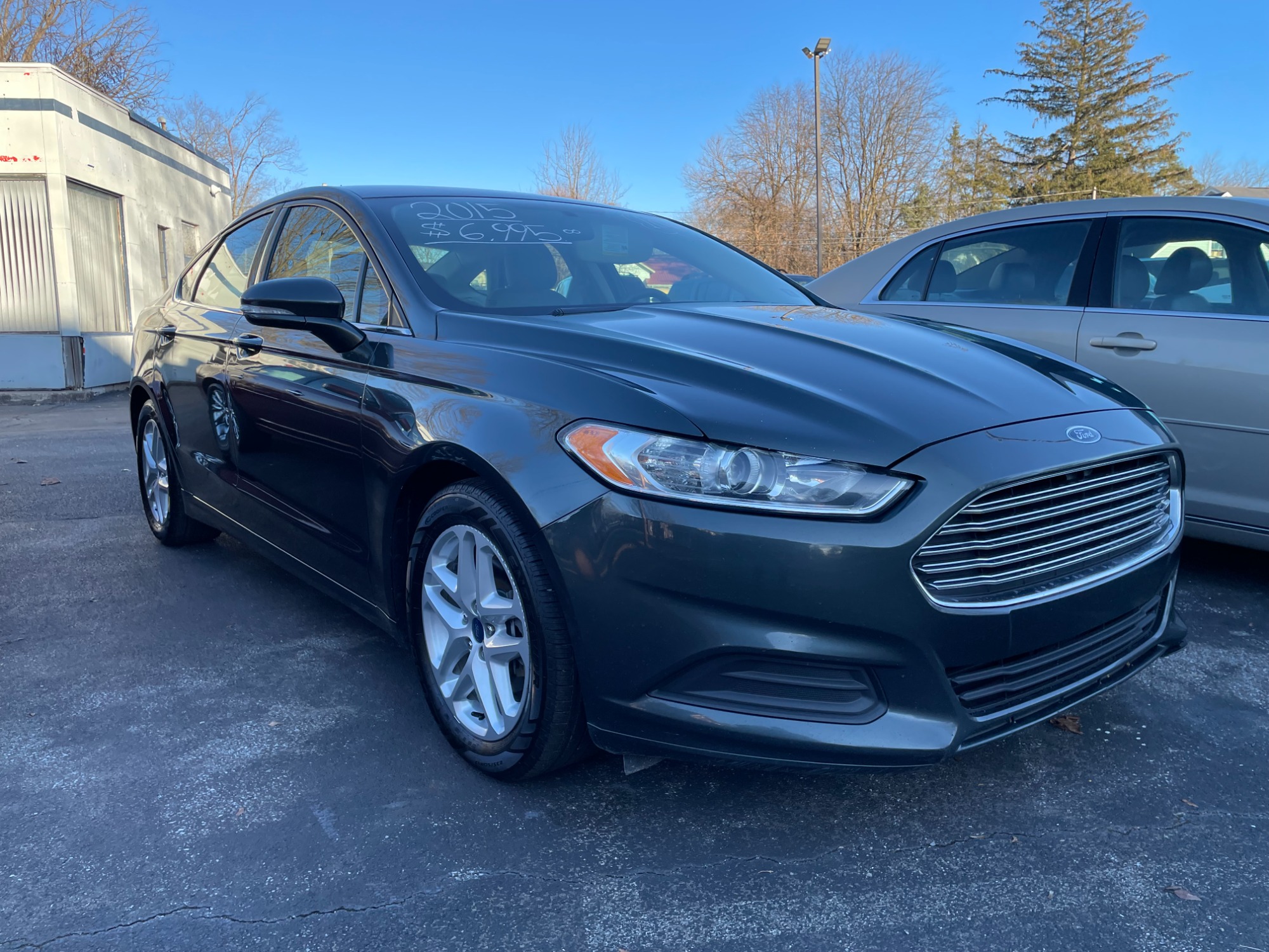 photo of 2015 Ford Fusion SE